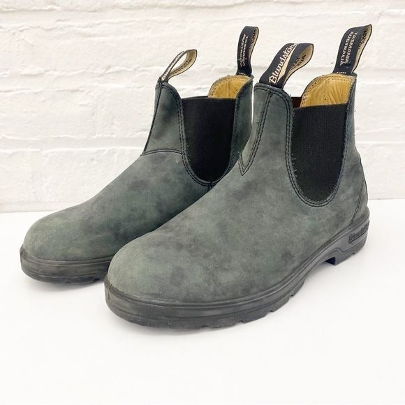 Blundstone || Classics 587 Chelsea Boots in Rustic Black AU 6.5 US 9.5