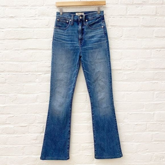 Madewell || Skinny Flare Jeans in Kenwick Wash Blue 25