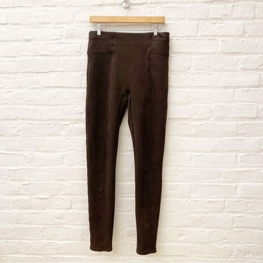 Spanx || Faux Suede Leggings in Dark Brown Large