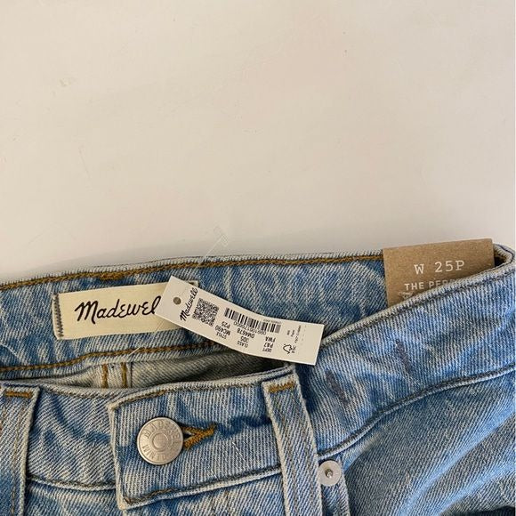 Madewell || The Petite Perfect Vintage Jean in Fiore Wash Ligh Blue 25P NWT