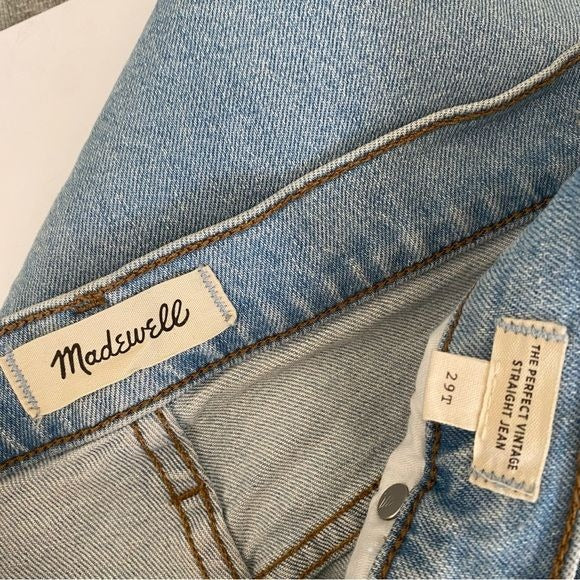 Madewell || Tall Perfect Vintage Straight Jean in Cliffview Wash Light 29T 29