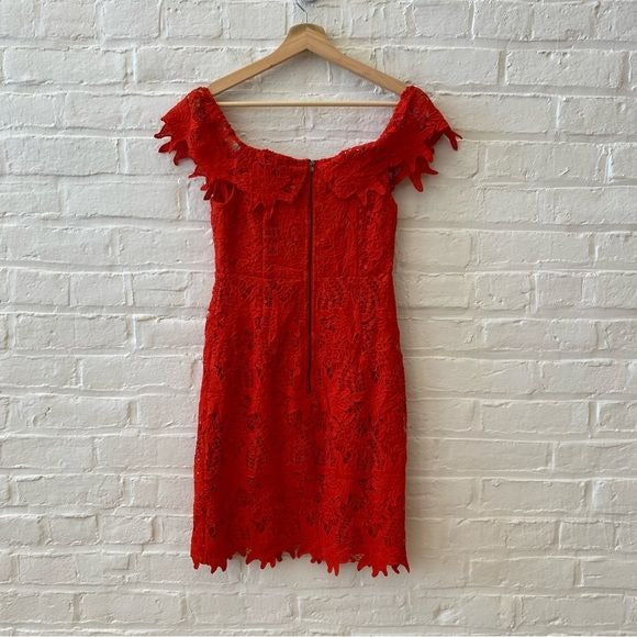 ASTR the Label || Daniela Dress Lace V-Neck Red Small