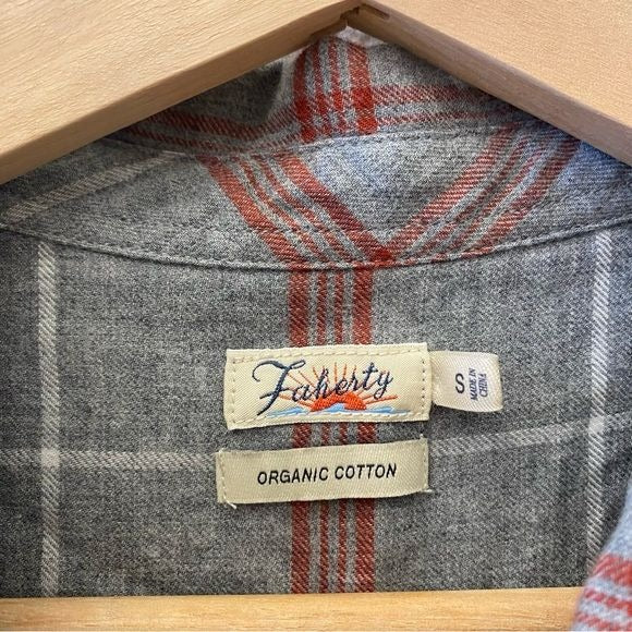 Faherty || Classic Flannel Shirt in Gray Juliet Plaid Gray Small