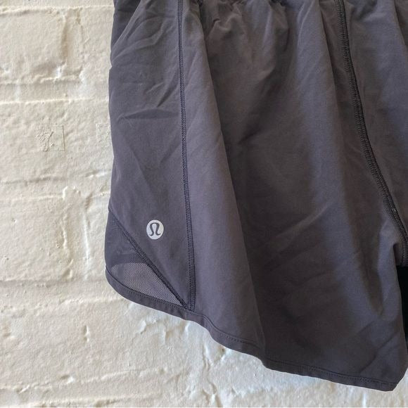 Lululemon || Hotty Hot Short II Long 4" Black Solid 8