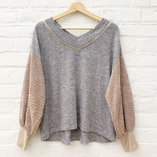 THML || Balloon Sleeve V-neck Sweater Mixed Media Velour Gray Pink XS