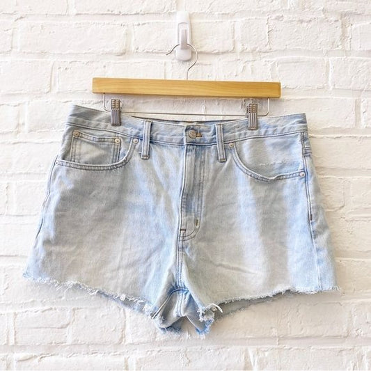 Madewell || Relaxed Denim Shorts Light Wash Cutoffs Raw Hem Blue 30