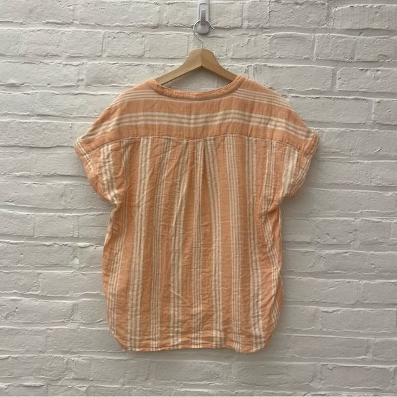 Faherty || Stripe 1/2-Placket Pullover Top Peach Medium