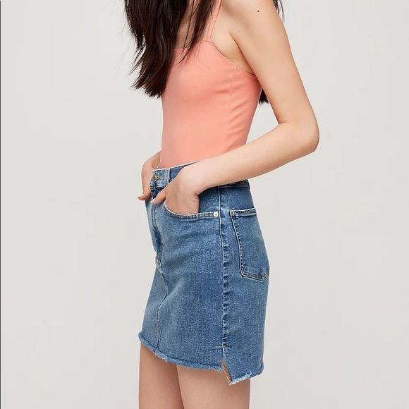 Aritzia || Wilfred Free Cut Off Denim Skirt Mini Raw Step Hem 4 Blue