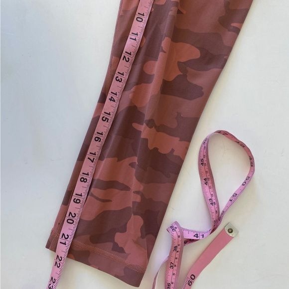 Lululemon || Align Crop 21" Heritage 365 Camo Brier Rose Pink Camouflage 6