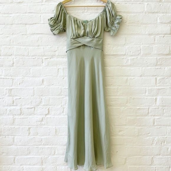 Petal + Pup || Mickenna Off the Shoulder Ruffle Midi Dress Light Green US 6