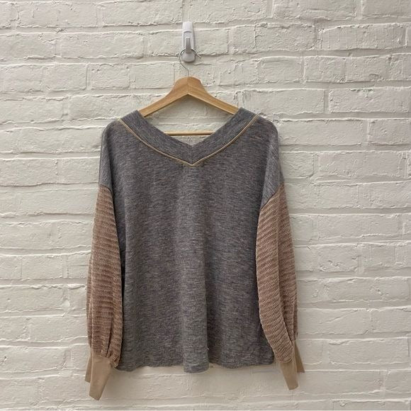 THML || Balloon Sleeve V-neck Sweater Mixed Media Velour Gray Pink XS