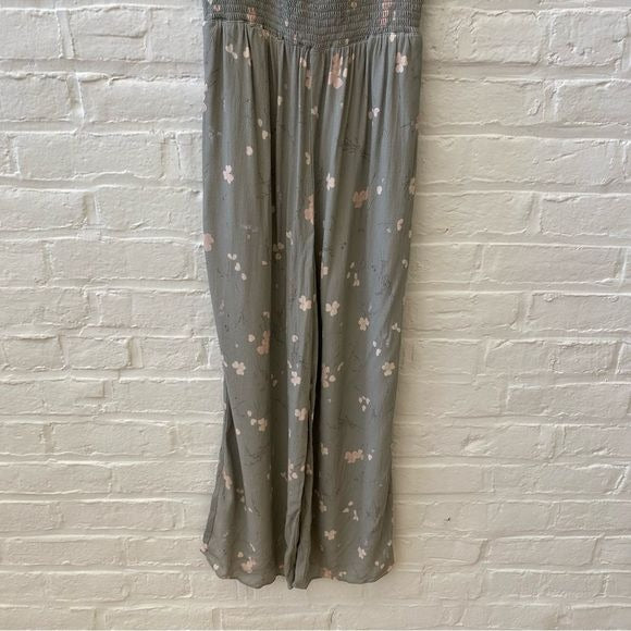 Aritzia || Wilfred Chianti Jumpsuit Smocked Floral Wide Leg Sage Green Small