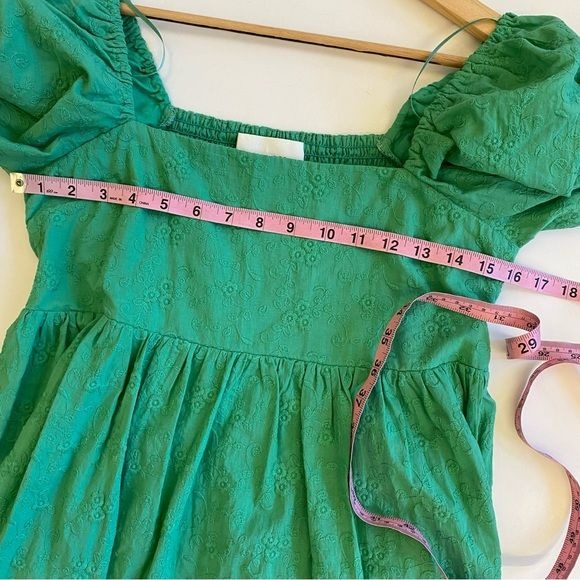 Tuckernuck || Pomander Place Elizabeth Puff Sleeve Smocked Mini Dress Green M