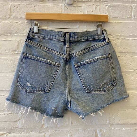 AGOLDE || Jaden Short in Surreal Wash Distressed Blue 26