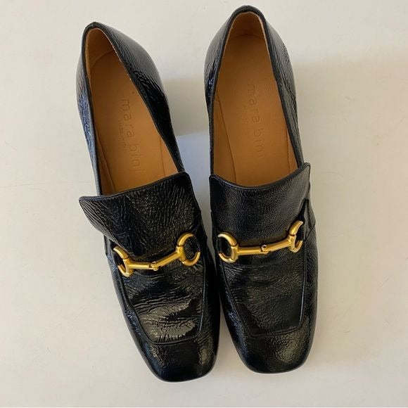 Mara Bini || The Perla Horsebit Block Heeled Loafer Crinkle Patent Black Gold 40