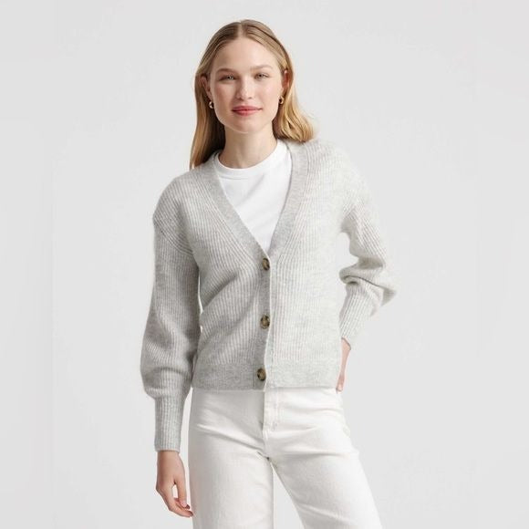 Quince || Baby Alpaca Wool Cropped Cardigan Light Gray XS