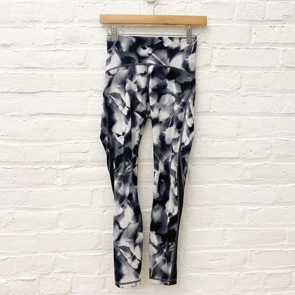 Lululemon || Lululemon Train Times 7/8 Pant 25" Blush Blossom Black White 4