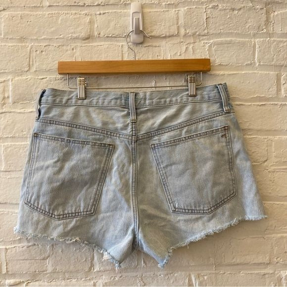 Madewell || Relaxed Denim Shorts Light Wash Cutoffs Raw Hem Blue 30