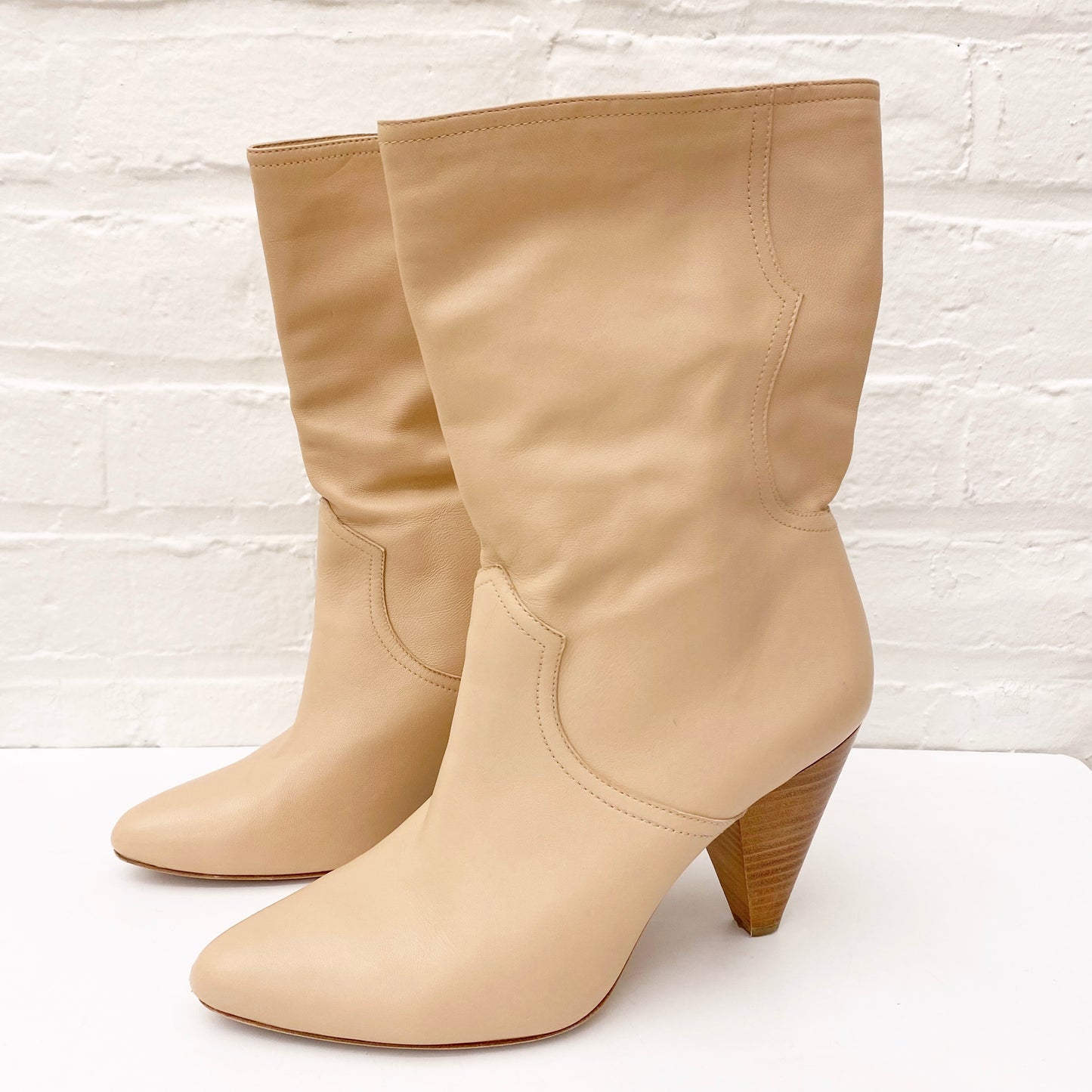 Joie || Gabbissy Almond Toe Leather Boot In Blush Tan 39.5