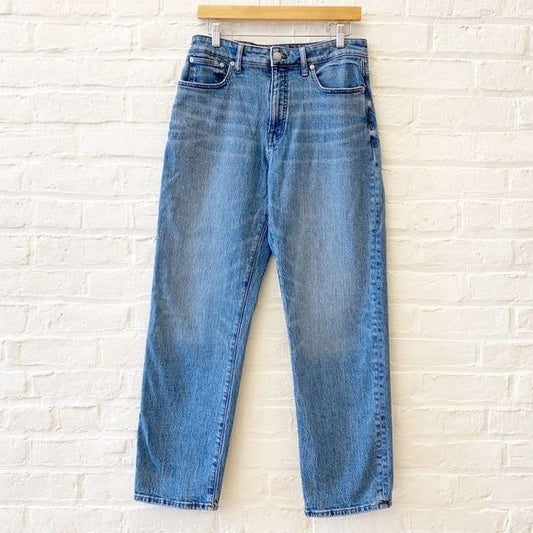 Madewell || The Curvy '90s Straight Jean Mid Wash Denim Blue 30