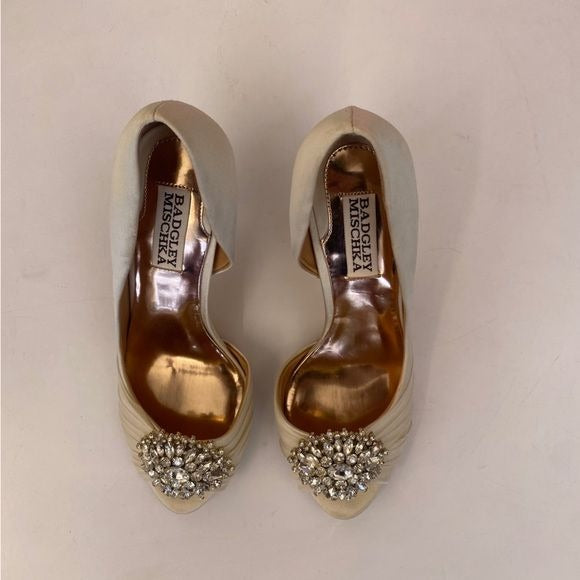 Badgley Mischka || Pearson d'Orsay Pumps Bridal Jeweled Satin Ivory Cream 6.5