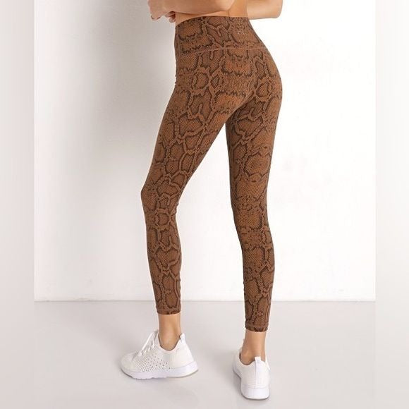 Varley || Luna Legging s in Burnt Snake High Rise 7/8 Brown Medium