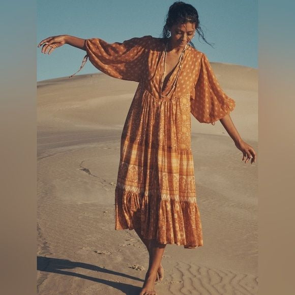 Spell || Utopia Short Sleeve Midi Dress in Cinnamon Orange Small