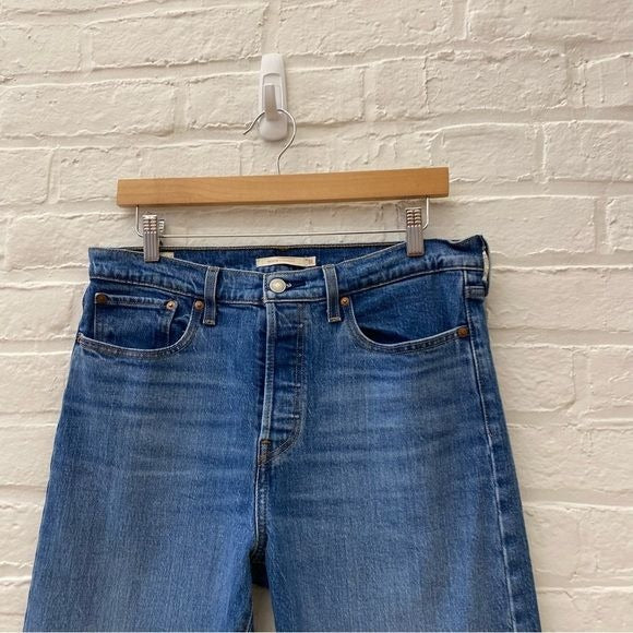 Levi’s || Wedgie Straight Crop in Jive Sound Blue 31