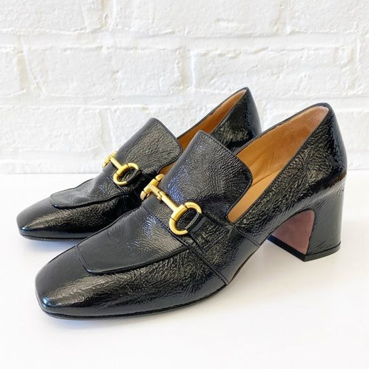 Mara Bini || The Perla Horsebit Block Heeled Loafer Crinkle Patent Black Gold 40