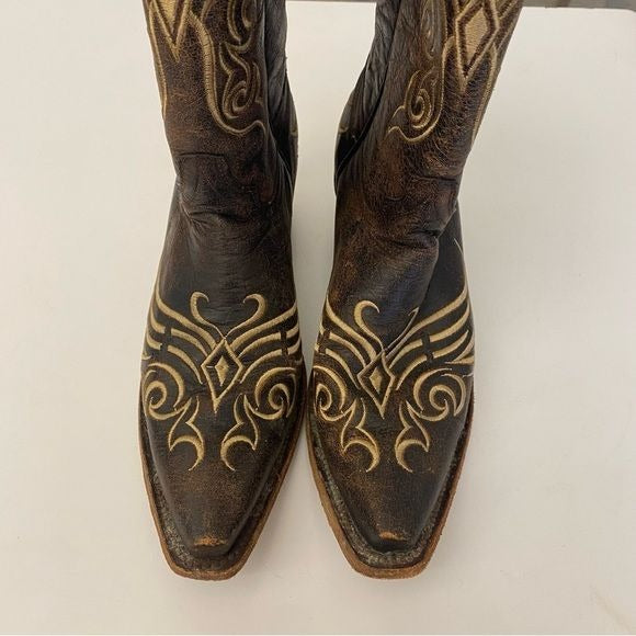 Circle G || Corral Women's L5002 Brown Distressed Embroidered Western Boot 9