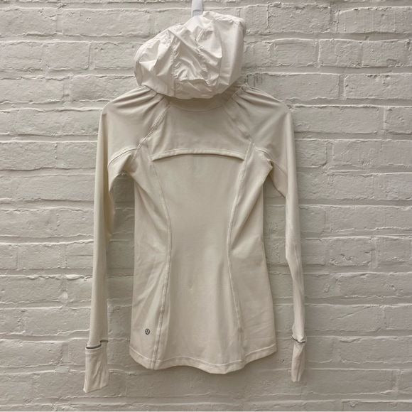 Lululemon || Rain-On Train-On Pullover Hood Cuffins Luxtreme White 2