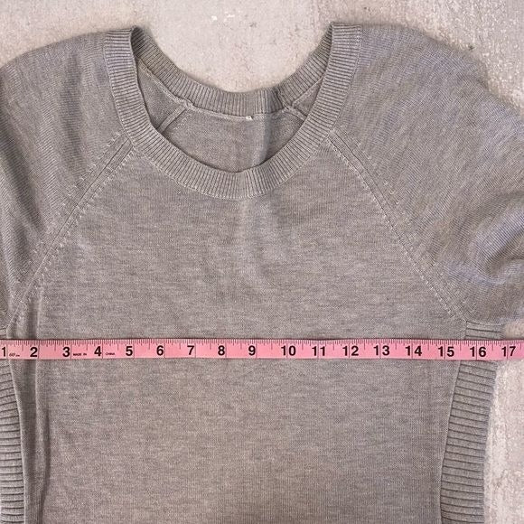 Lululemon || Hello Aloe Pullover Sweater Heathered Silverscreen Gray 8 ?