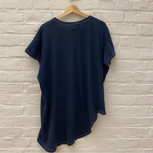 THE GREAT. || Boxy Tee T-Shirt Top Asymmetrical Hem Navy Size 2 Medium