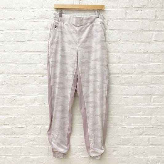 Athleta || Brooklyn Lined Jogger in Shasta Purple Camo 8T 8 Tall