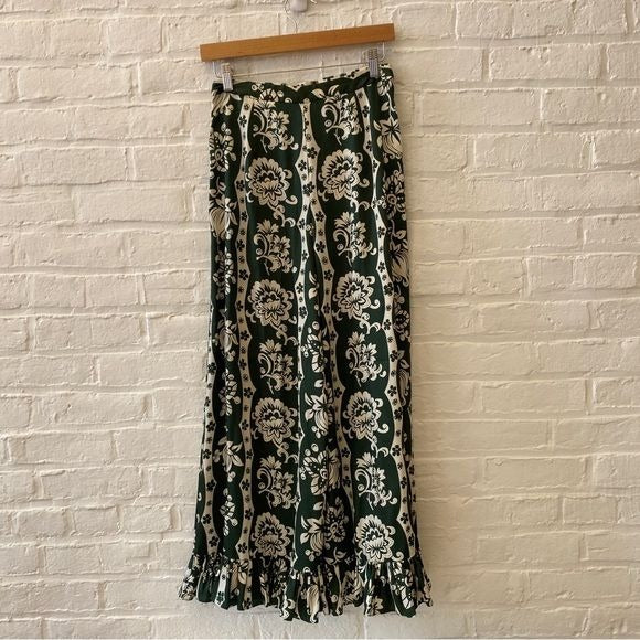 Zara || Floral Wide Leg Ruffle Hem Pants Satin Green White Small