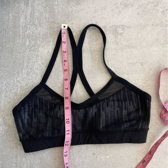 Lululemon || All You Need Bra Scratch Match Black Multi / Black Gray 4 ?