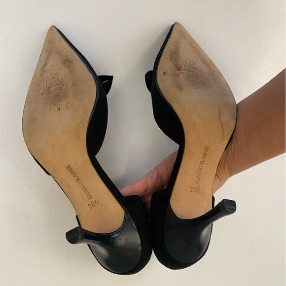 Manolo Blahnik || Burola D’orsay Pumps Heels Black Suede with Bow 38.5