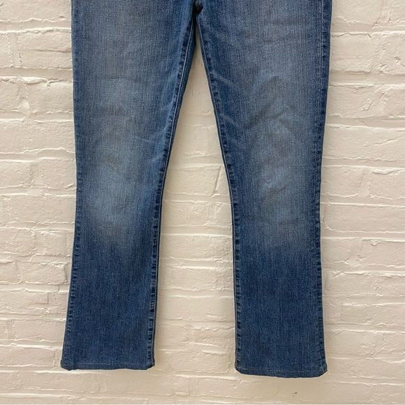 Madewell || Skinny Flare Jeans in Kenwick Wash Blue 25