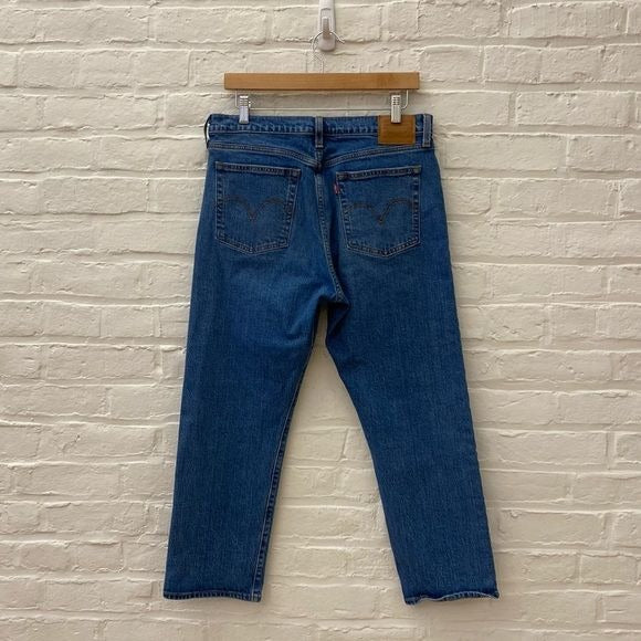 Levi’s || Wedgie Straight Crop in Jive Sound Blue 31