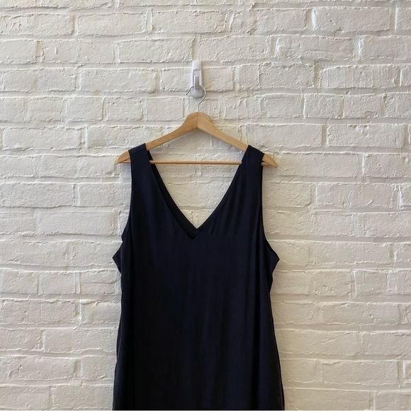 Universal Standard || Jade Cupro V-Neck Slip Dress Black Small 14-16 NWT