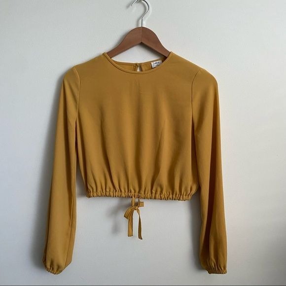 Aritzia || Wilfred Eleanora Blouse Cinched Crop Mustard Gold Yellow XXS