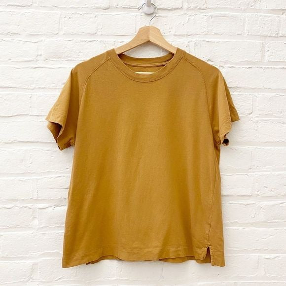 Everlane || Relaxed Tee Split Hem Tan Camel Small