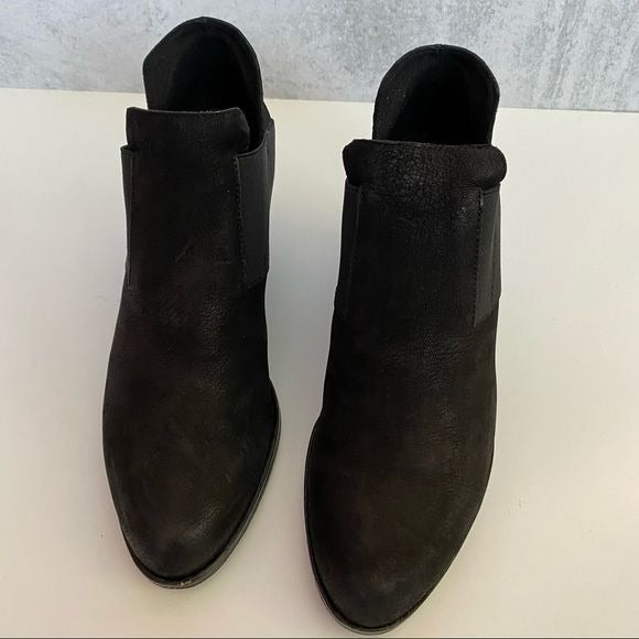 Eileen Fisher || Even Nubuck Ankle Booties Black 7