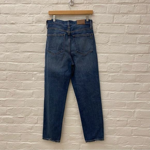 Madewell || The Momjean in Downey Wash Mom Jean Blue 26 NWT