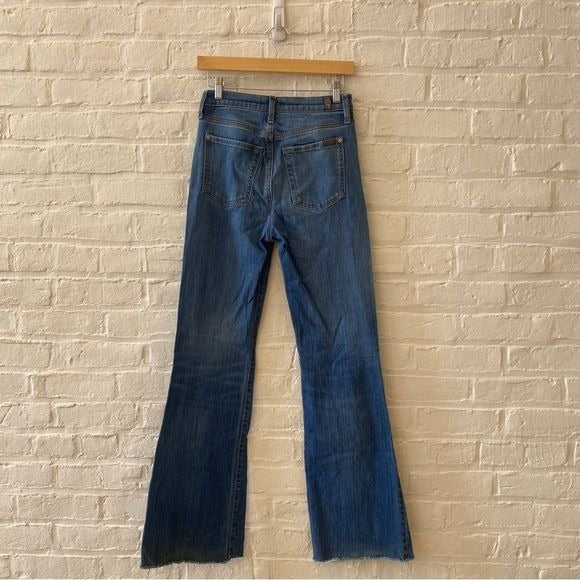 7 for All Mankind || Ultra High Rise Dojo Jean Raw Hem Blue 26