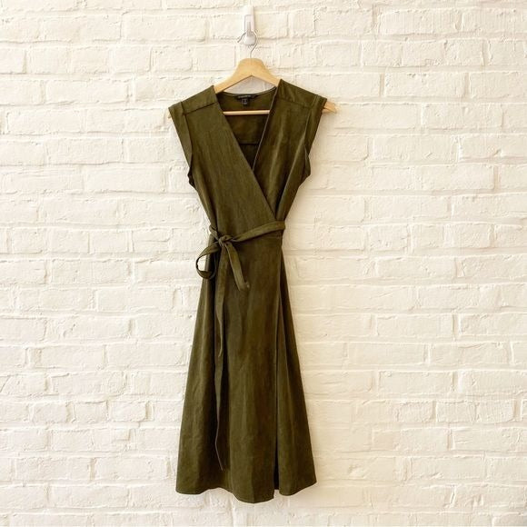 Banana Republic || Vegan Suede Wrap Midi Dress Green 2 Petite