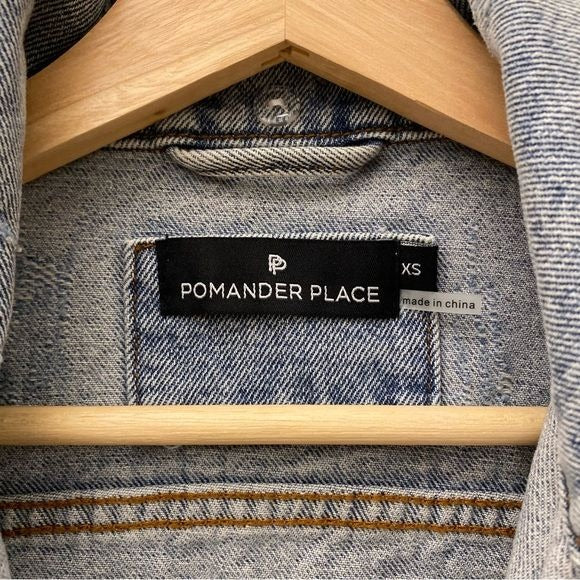 Tuckernuck || Pomander Place Denim Jean Jacket Light Wash Blue XS