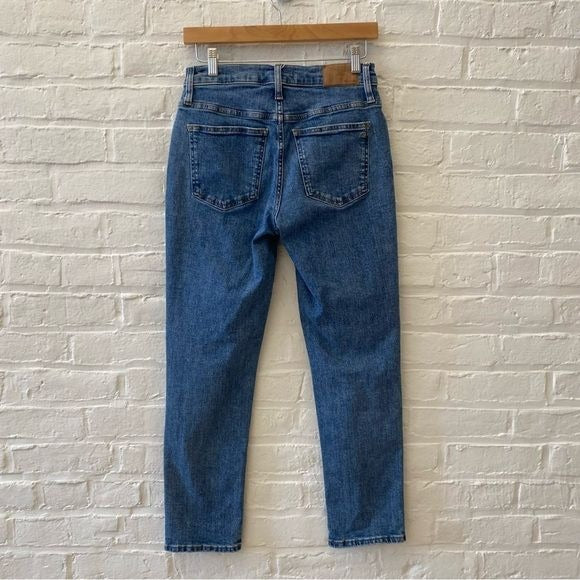 Madewell || The Mid-Rise Perfect Vintage Jeans in Knowland Wash Blue 26