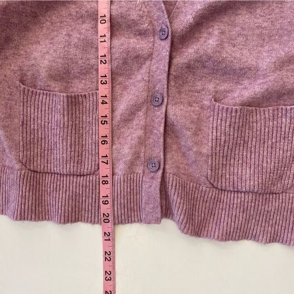 Anthropologie || V-Neck Cardigan with Pockets Lavender Purple XS