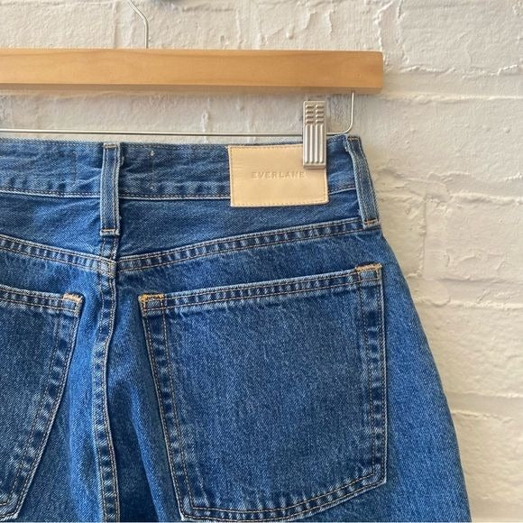 Everlane || The Curvy 90s Cheeky Straight Jean Blue Size 27